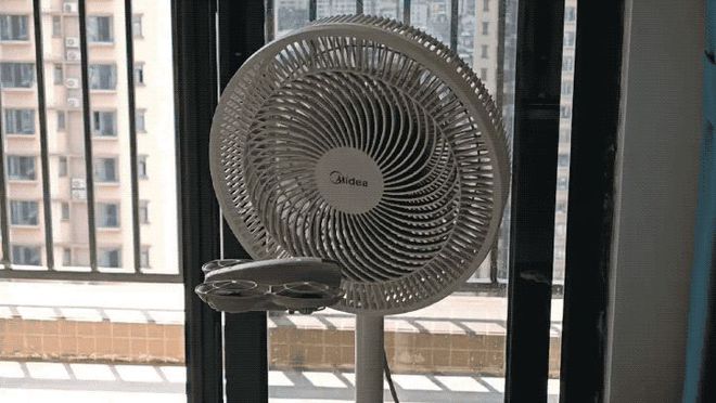 验：135g的它却是我心目中最好的航拍无人机头号玩家龙八国际网址DJI NEO 首发体(图14)